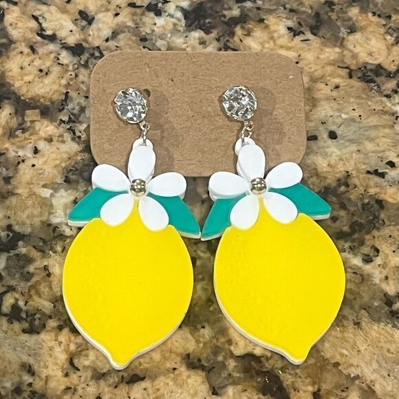 Acrylic Lemon Drop Earrings Summer 60s/Mod - Picture 2 of 3